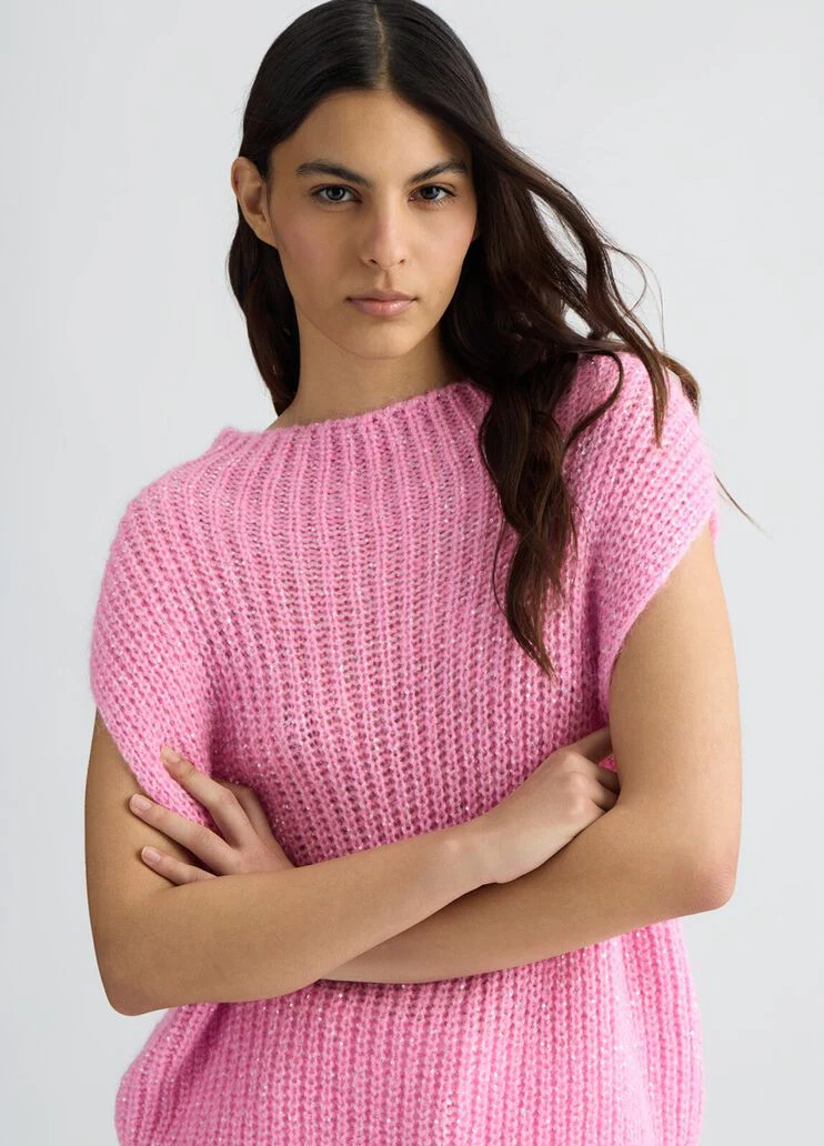Mohair vest with sequins