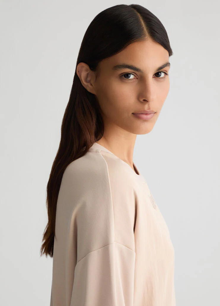 Sweatshirt with logo