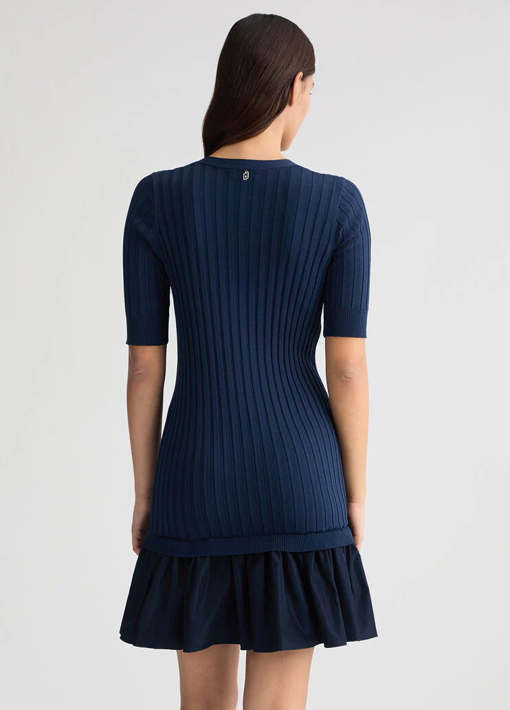 Short knit dress