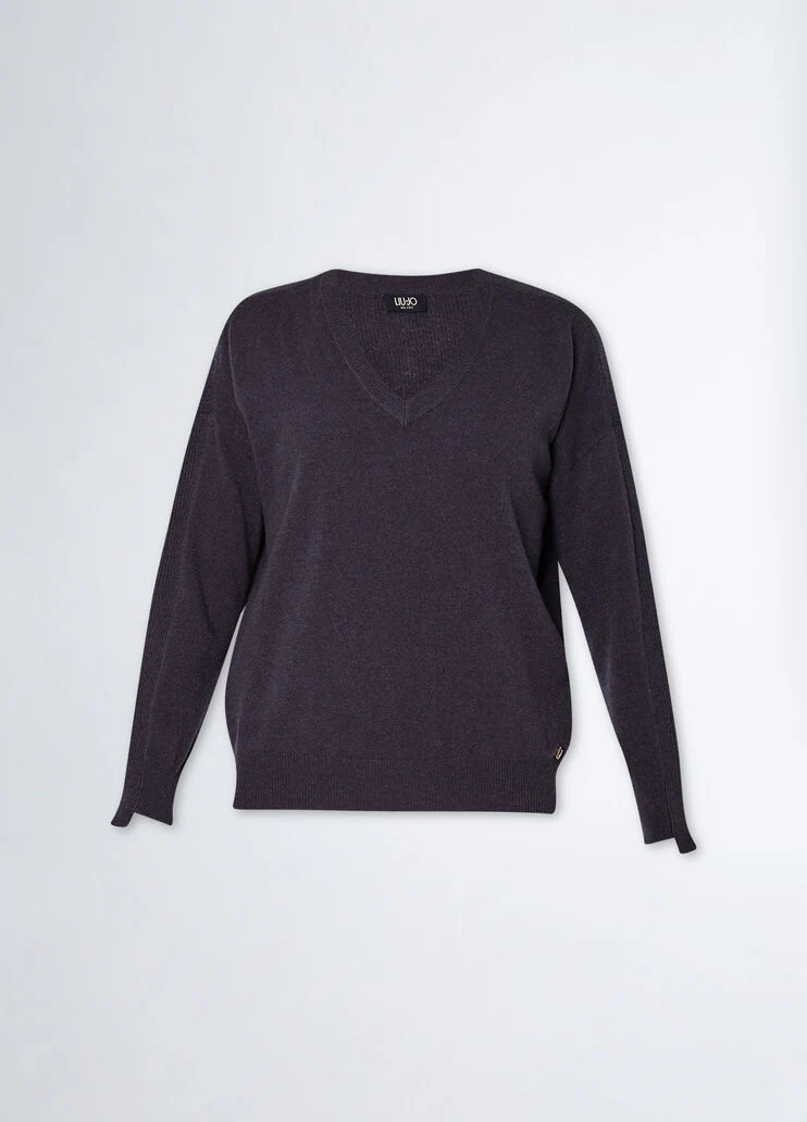 Wool and cashmere sweater