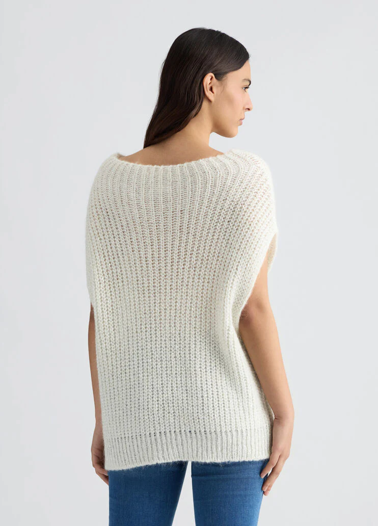 Mohair vest with sequins