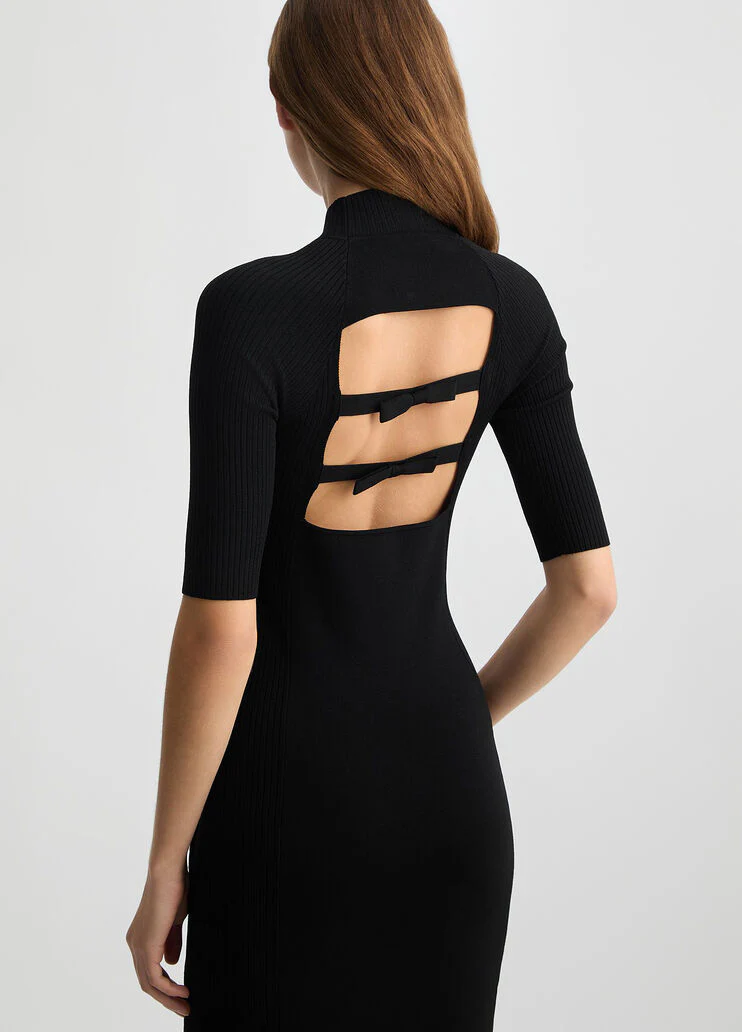 Black knit dress with cut-out