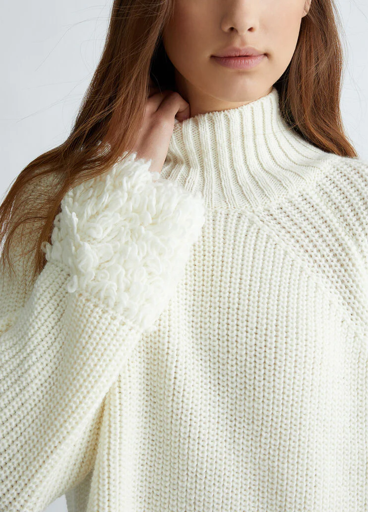 White wool jumper