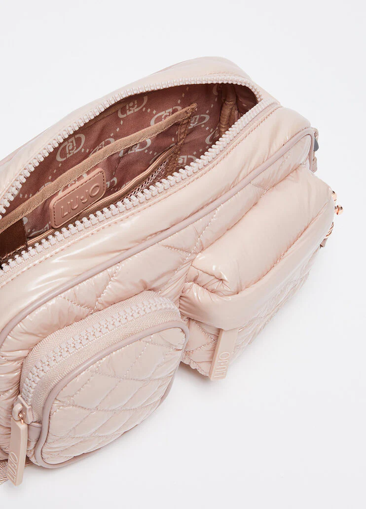 Shoulder bag in quilted nylon