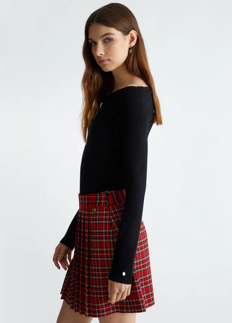 Black body suit with cut-out