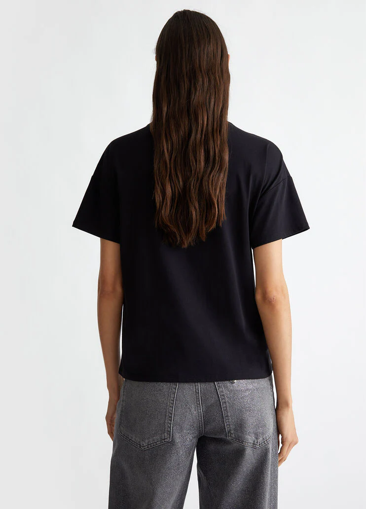 T-shirt with logo and gemstones