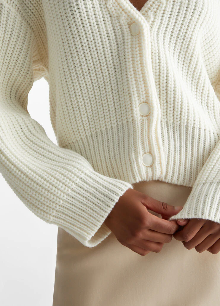 Wool cardigan with embroidery