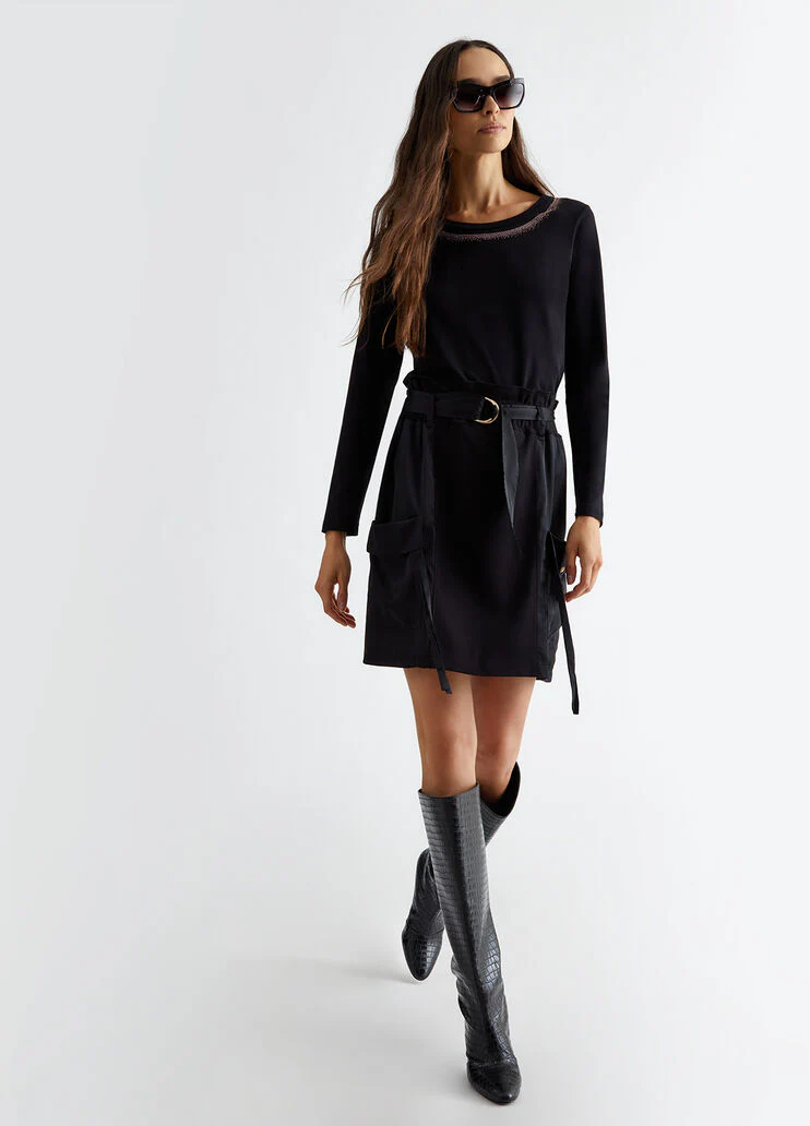 Jersey skirt with belt