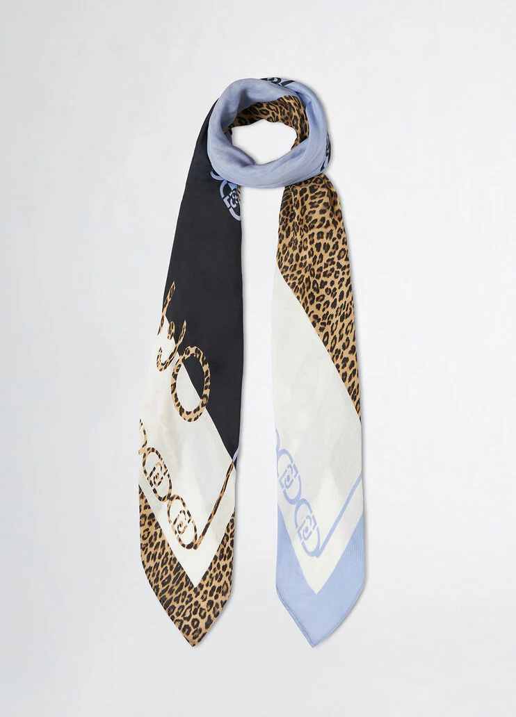 Animal print foulard