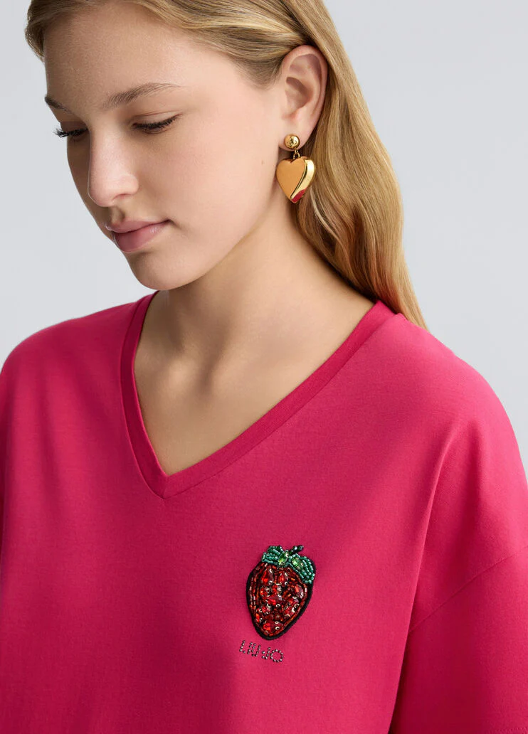 T-shirt with strawberry
