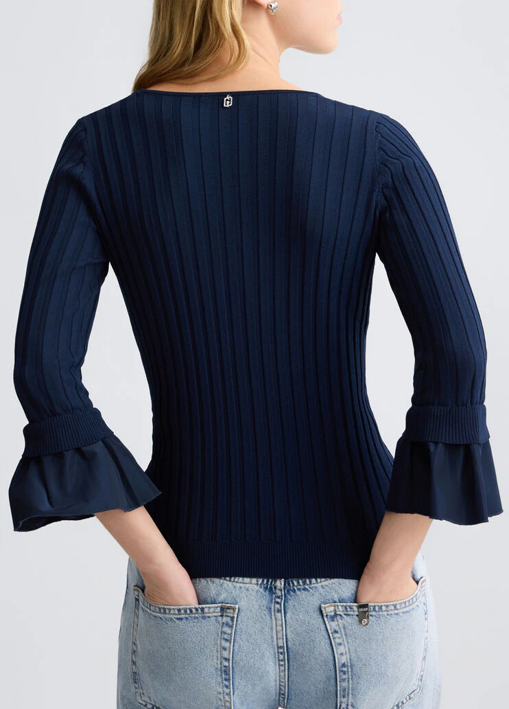 Jumper with flounced sleeves
