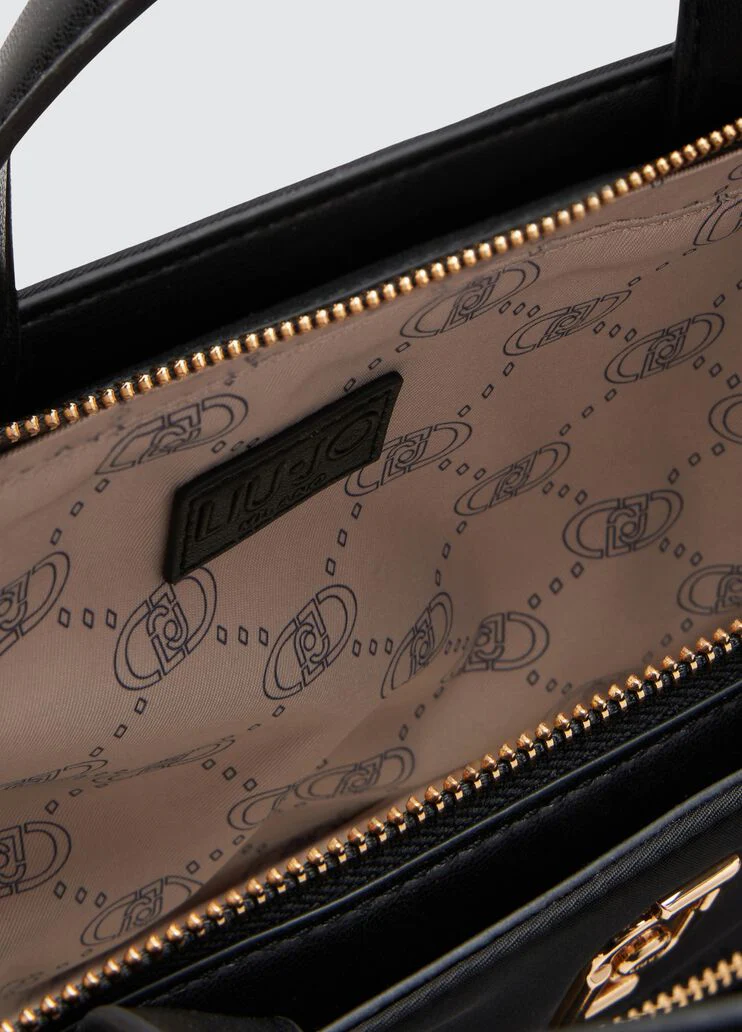 Nylon shopping bag with chain