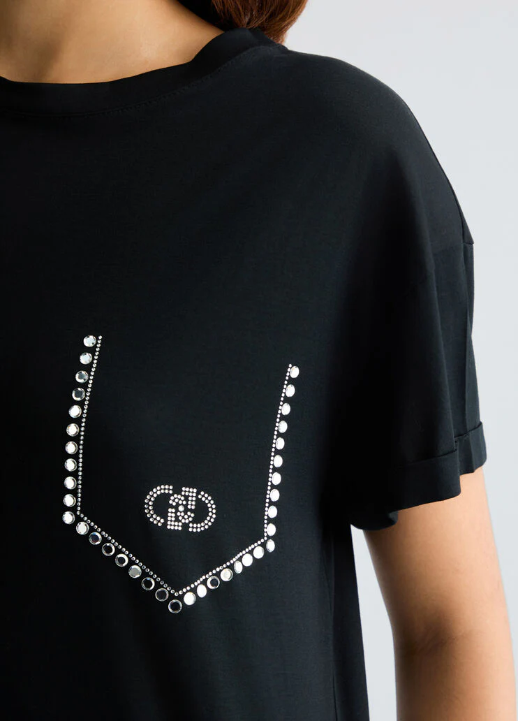 T-shirt with rhinestones