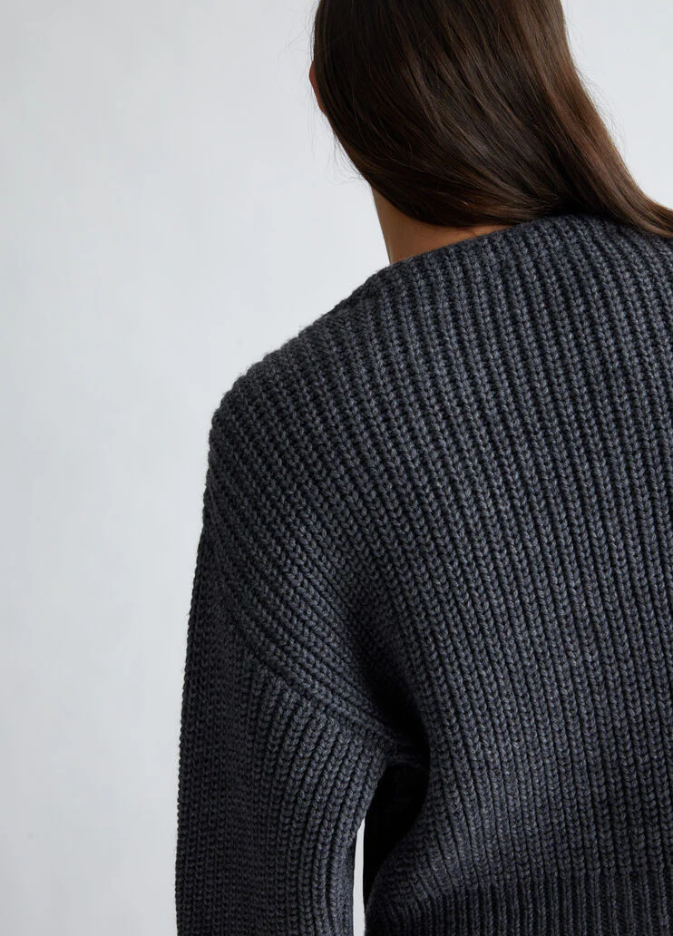 Wool cardigan with embroidery