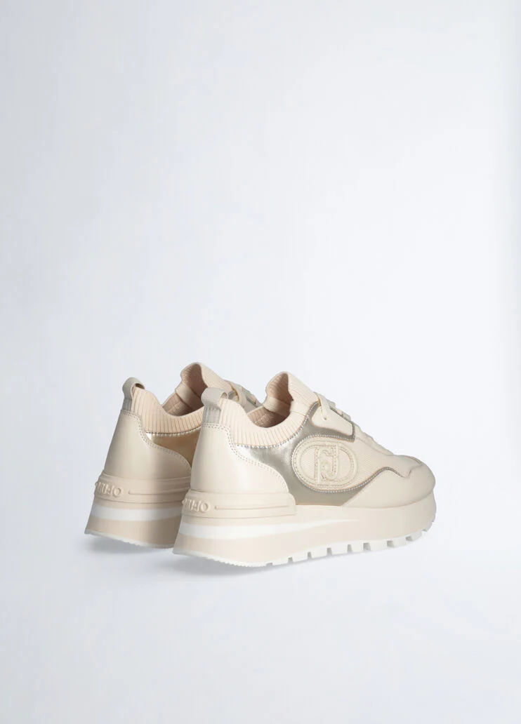 Leather platform sneakers