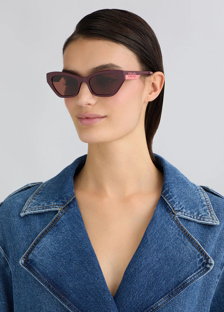 Cat-eye sunglasses