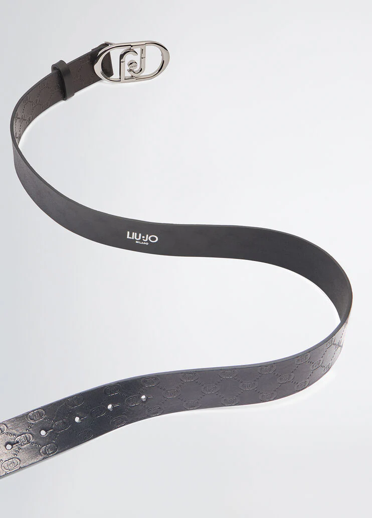 Glossy belt with logo
