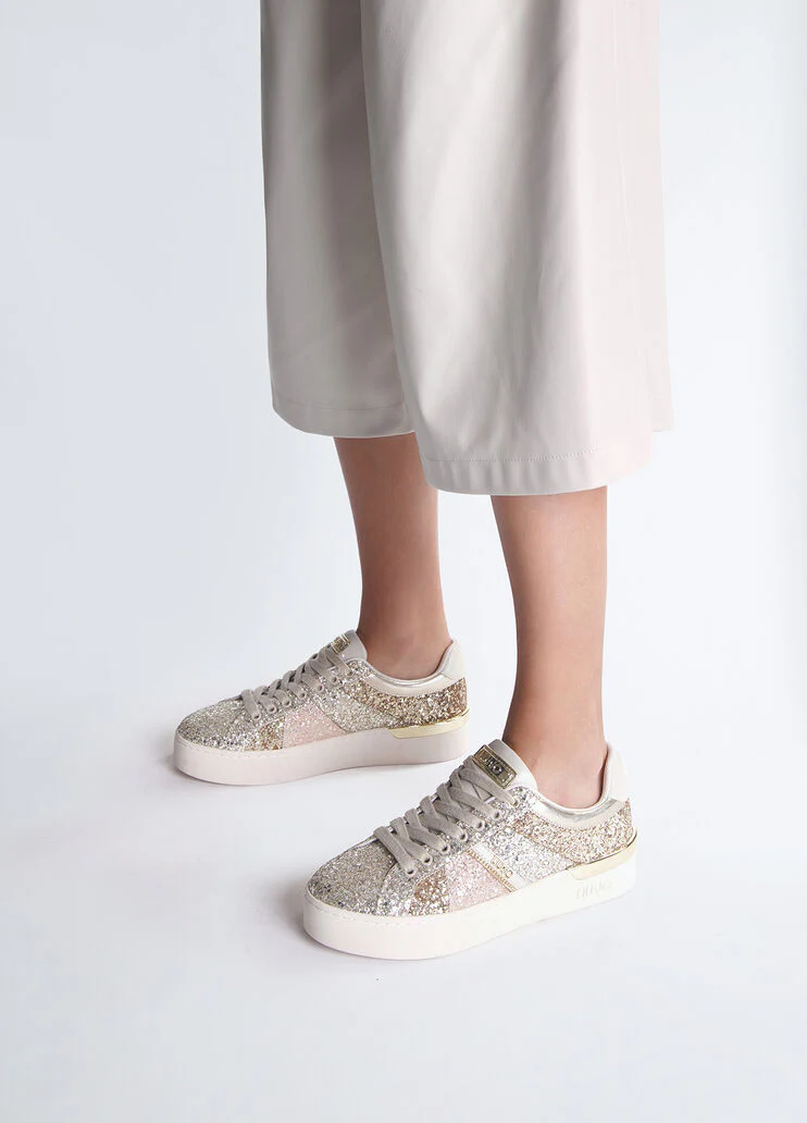 Sneakers with multicolour glitter
