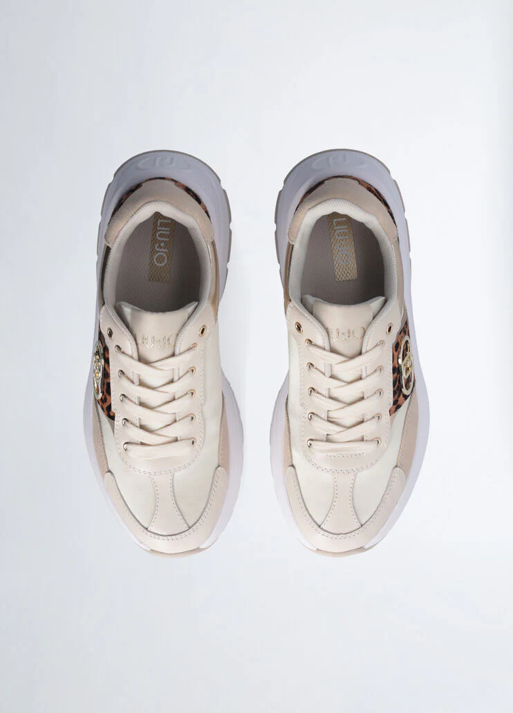 Sneakers with pony hair details