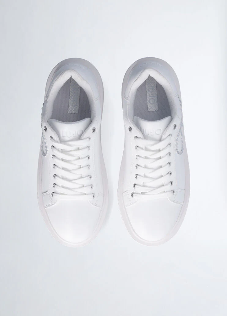 Sneakers with jewel logo