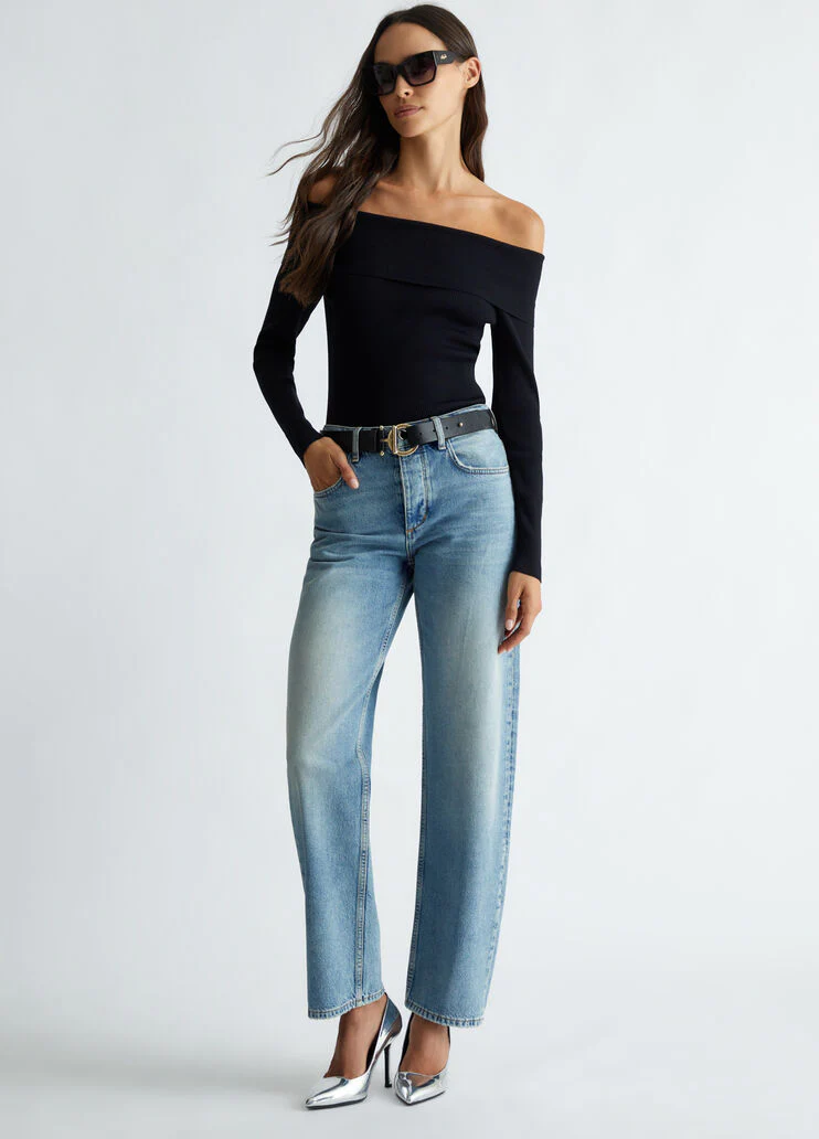 High-waisted straight-leg jeans