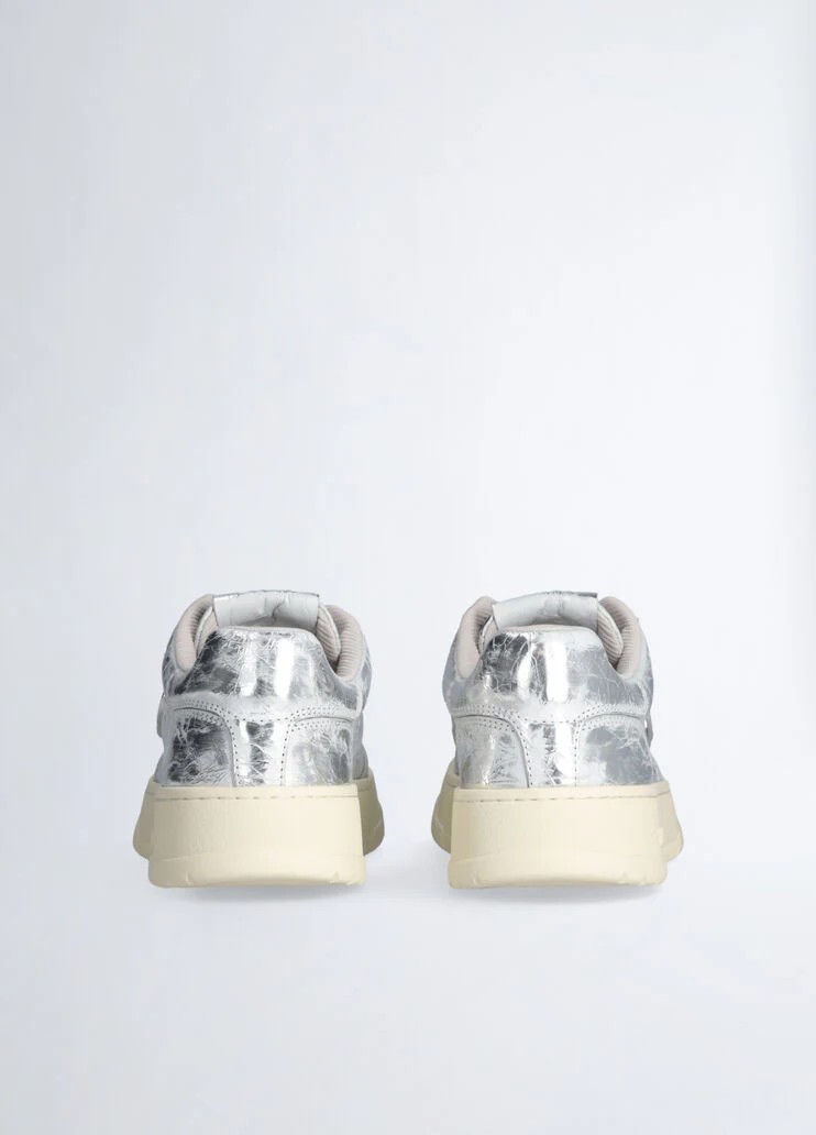 Distressed-effect sneakers