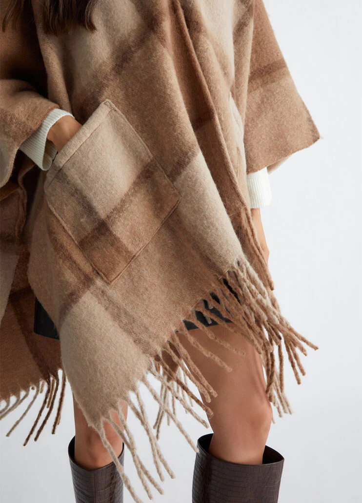 Jacquard hooded poncho