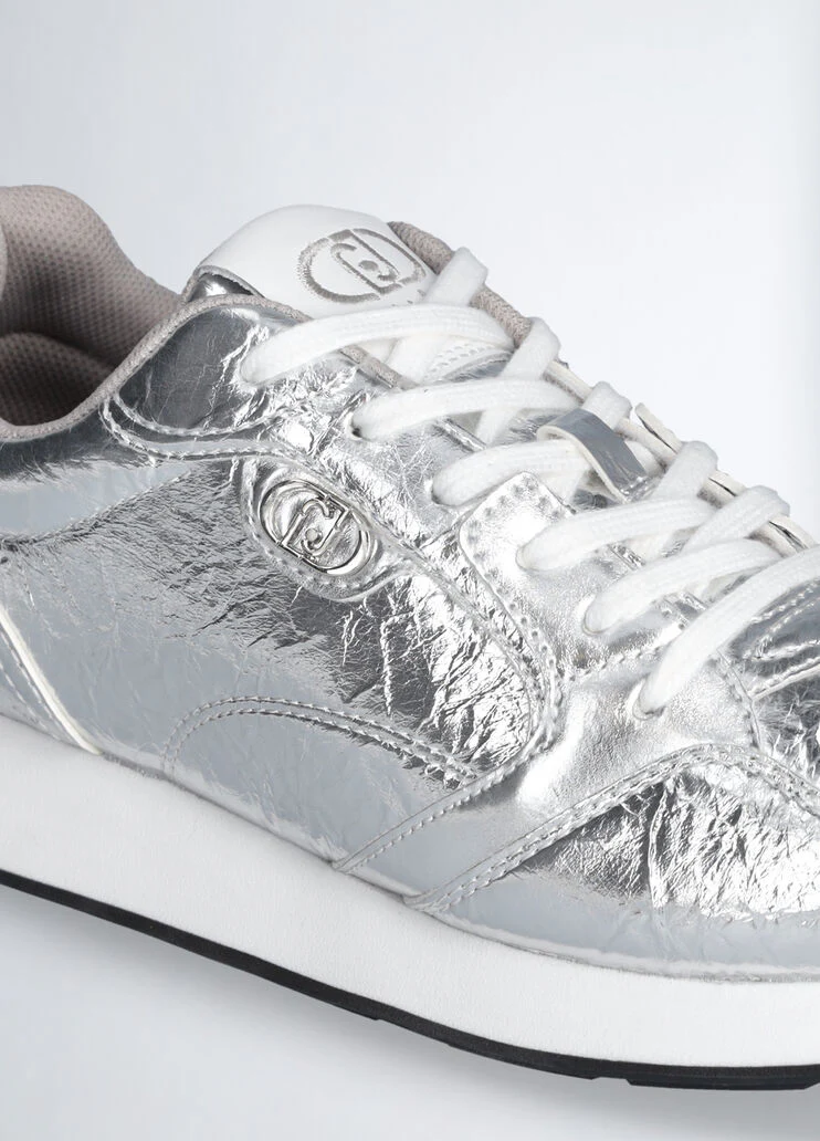 Cracked-effect sneakers