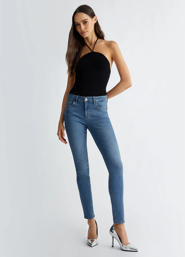 High-rise Bottom Up skinny jeans