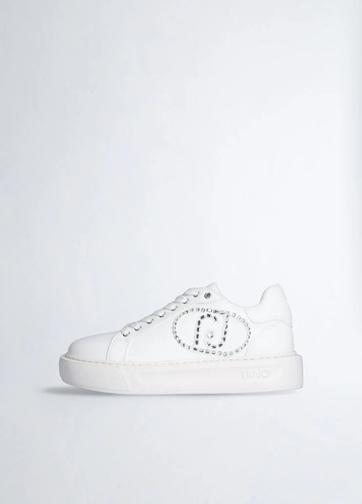 Sneakers with jewel logo