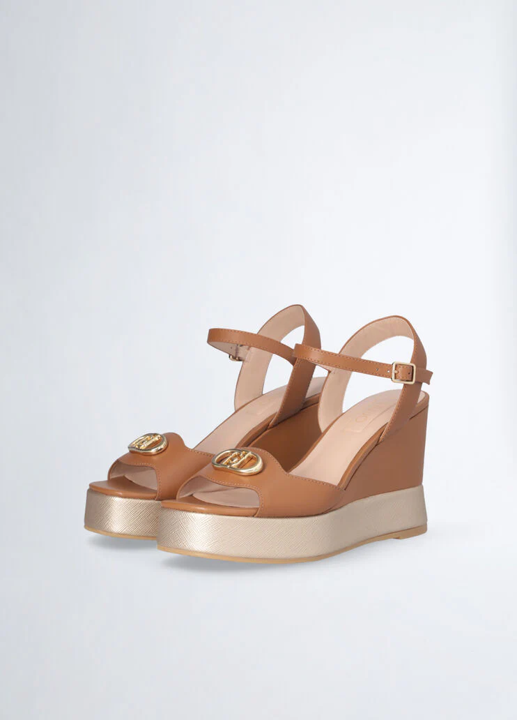Leather wedge sandals