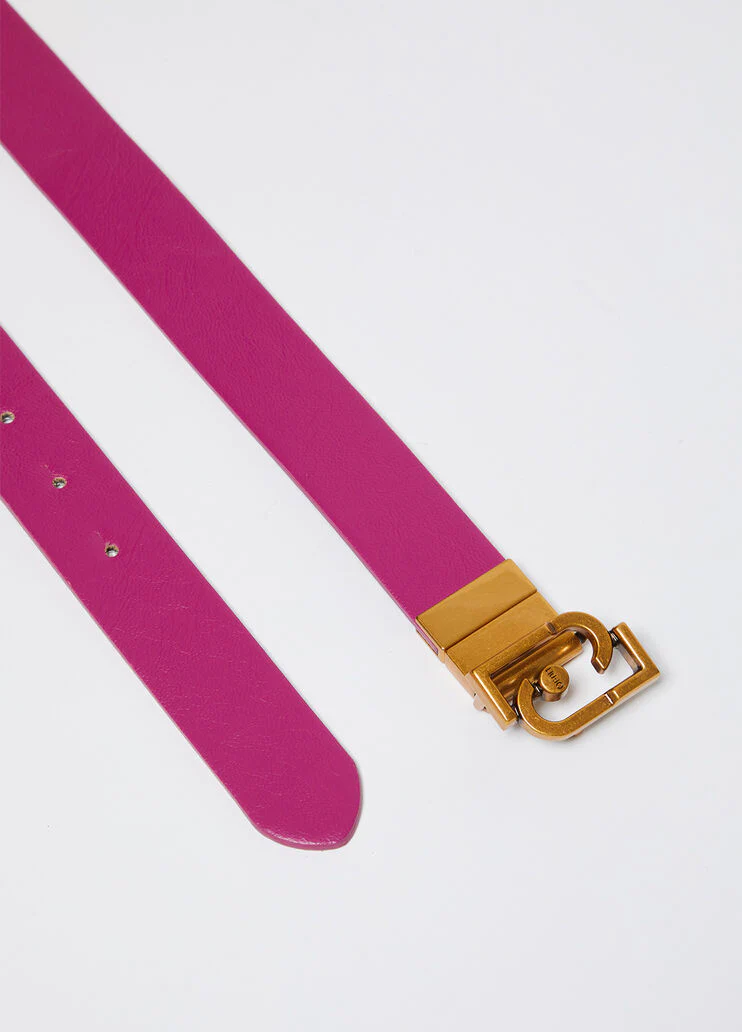 Reversible belt with logo buckle