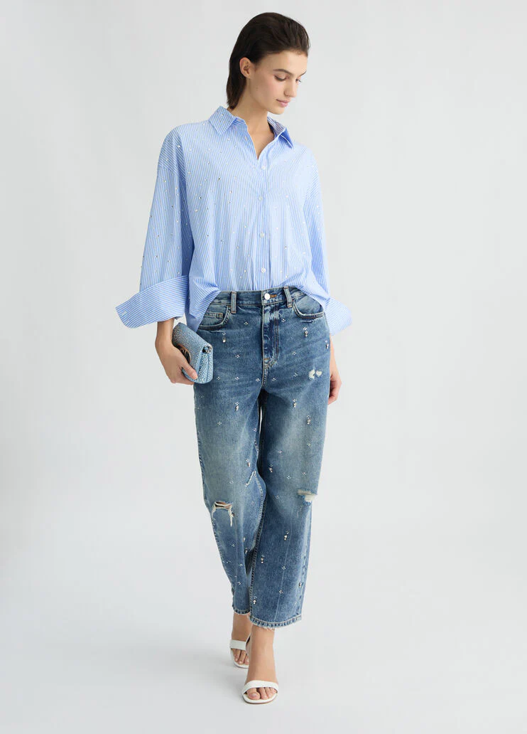 Straight-leg jeans with rhinestones