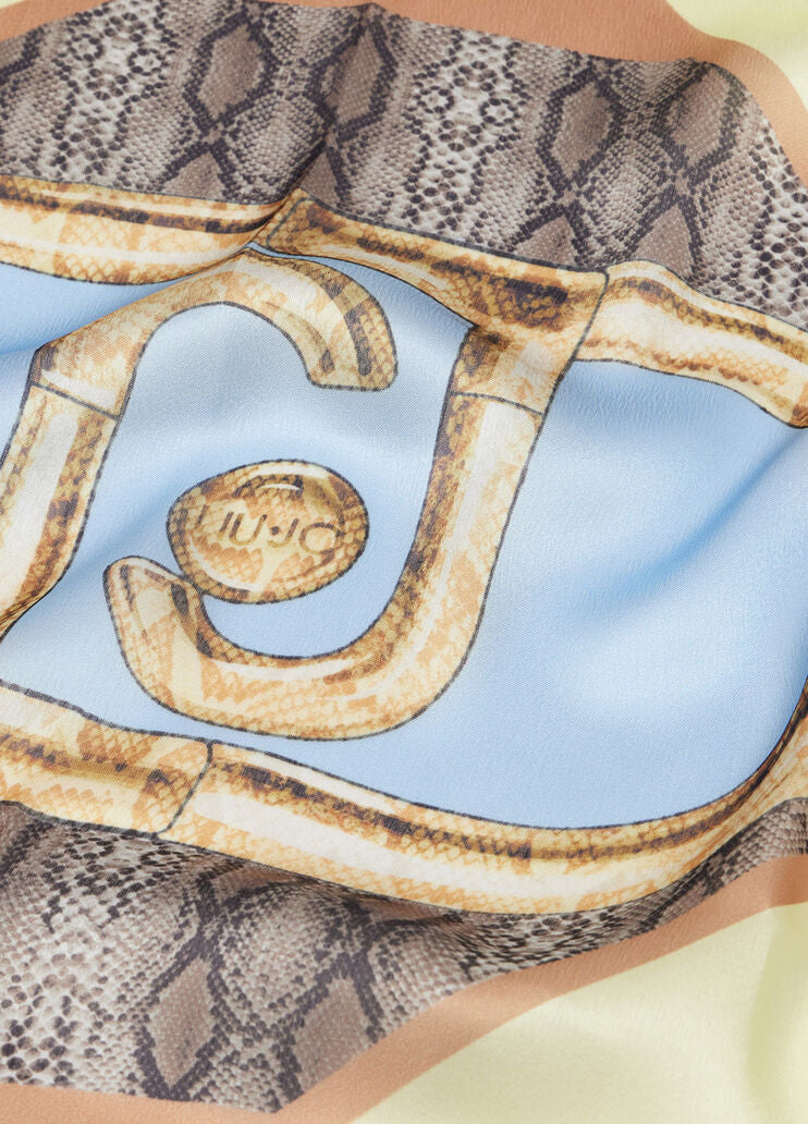 Printed foulard