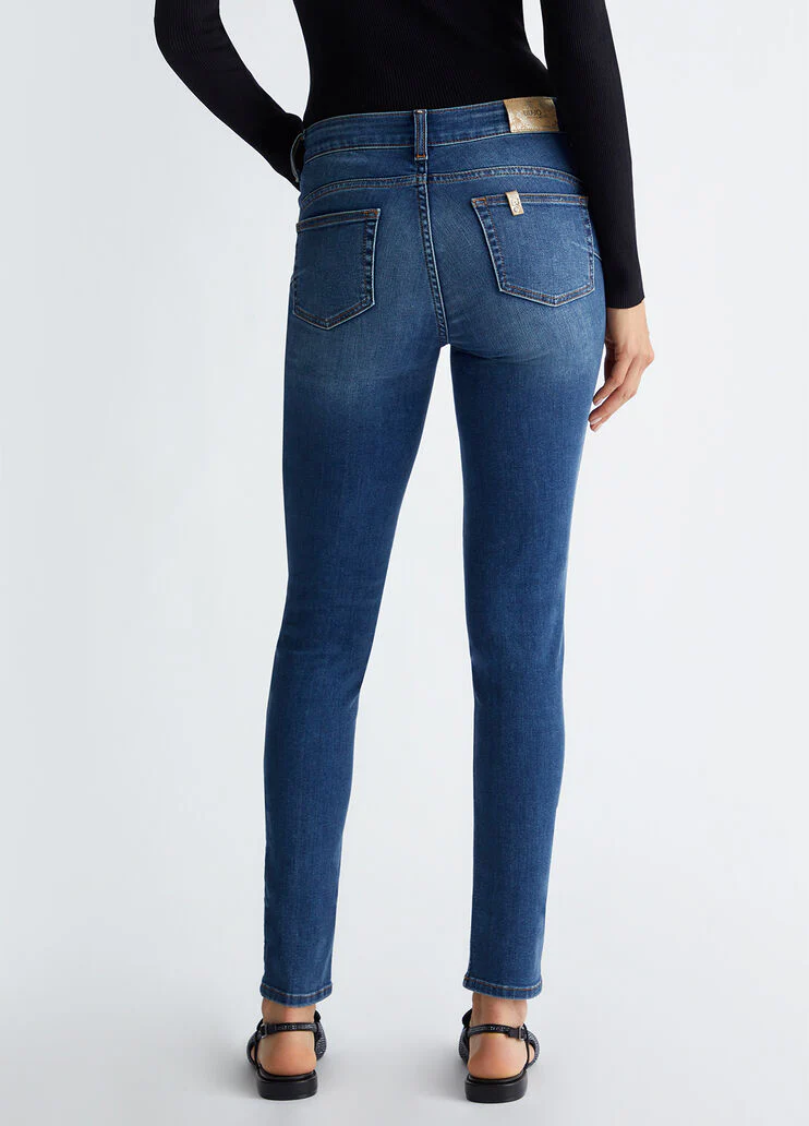 High-waisted skinny jeans