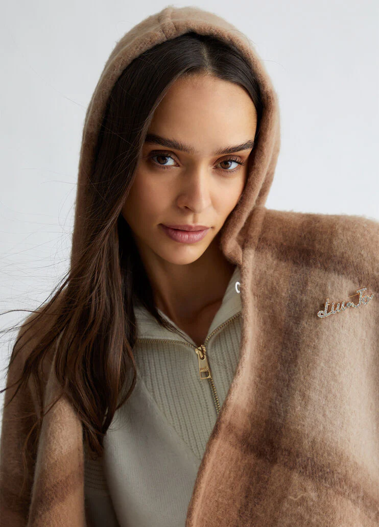 Jacquard hooded poncho