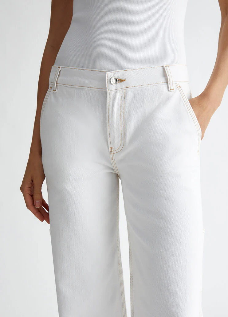 Low-rise flared jeans