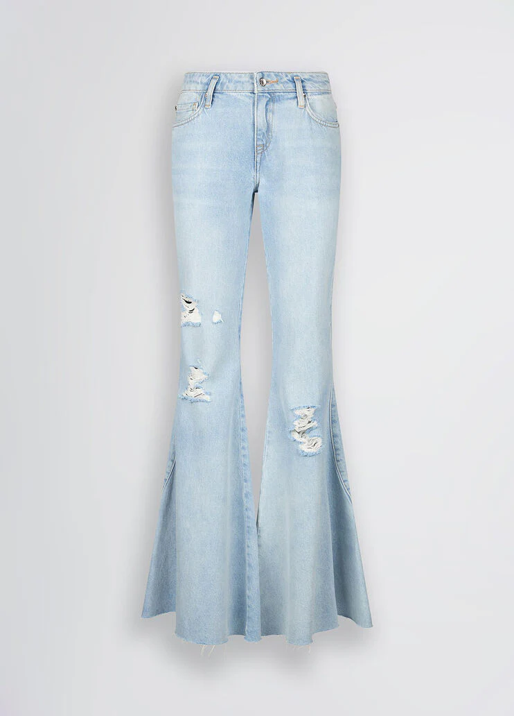 Low-rise flared jeans