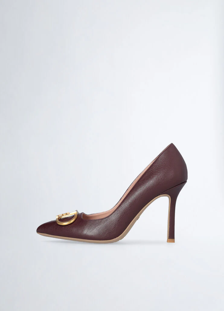 Burgundy court shoes with maxi-logo