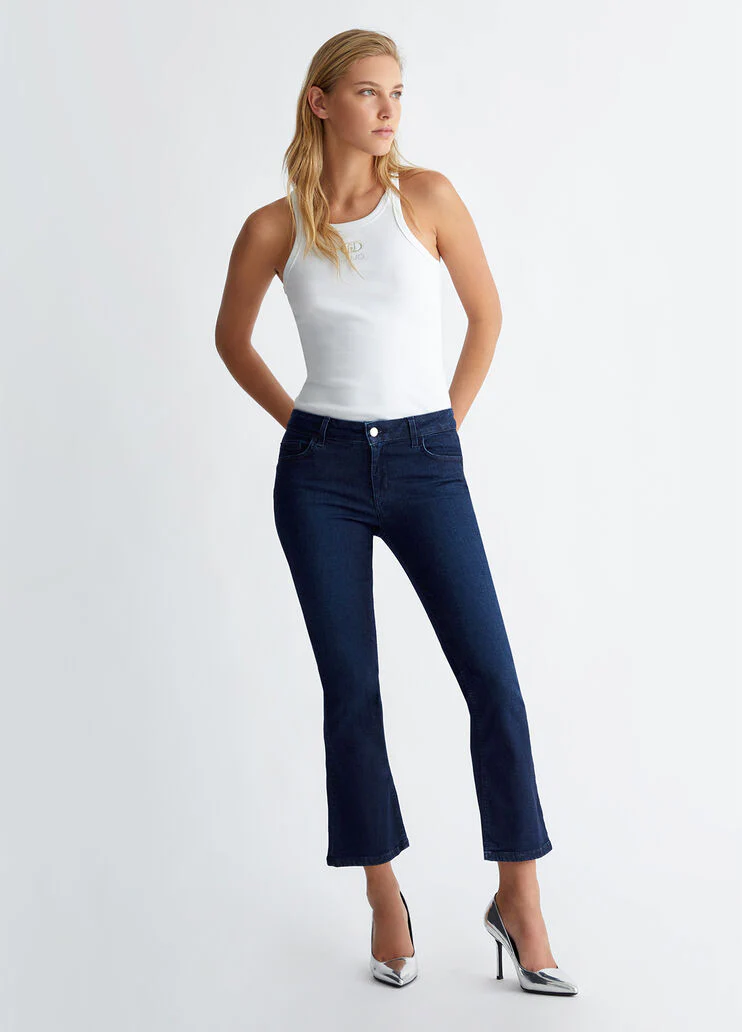 Bootcut bottom up jeans