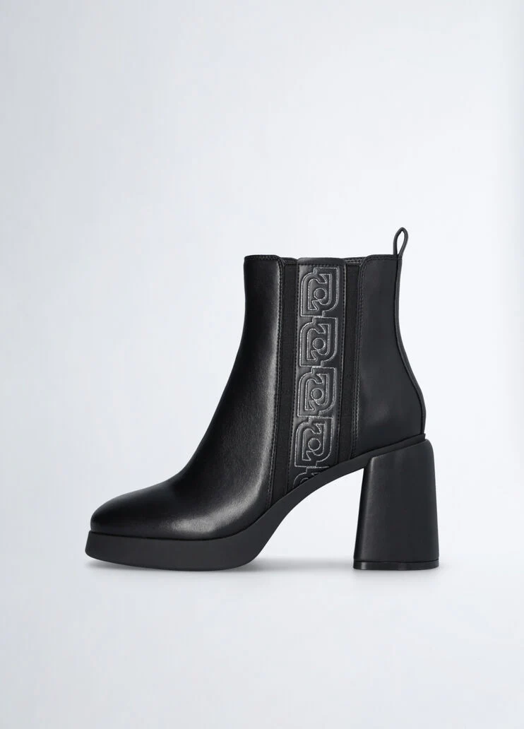 Black ankle boots with heel