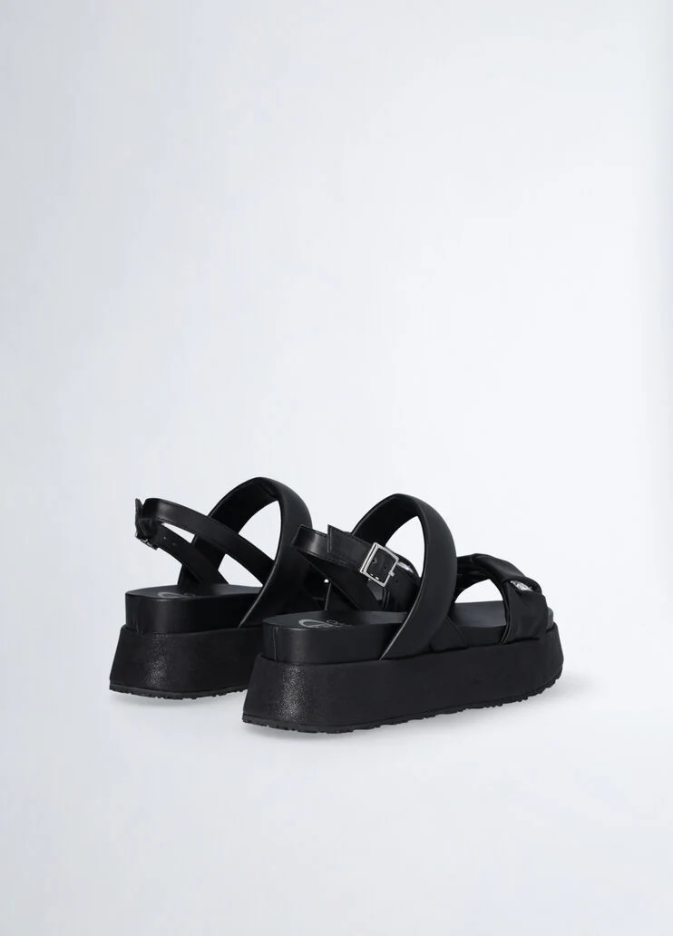 Platform sandals with jewel stones