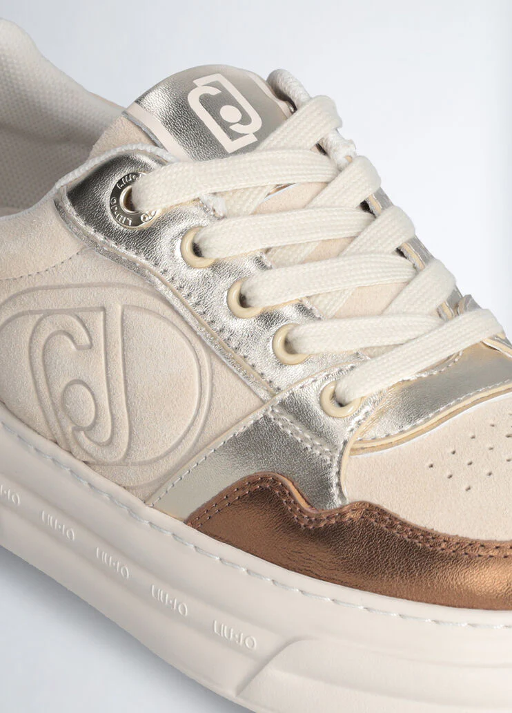 Beige suede platform sneakers