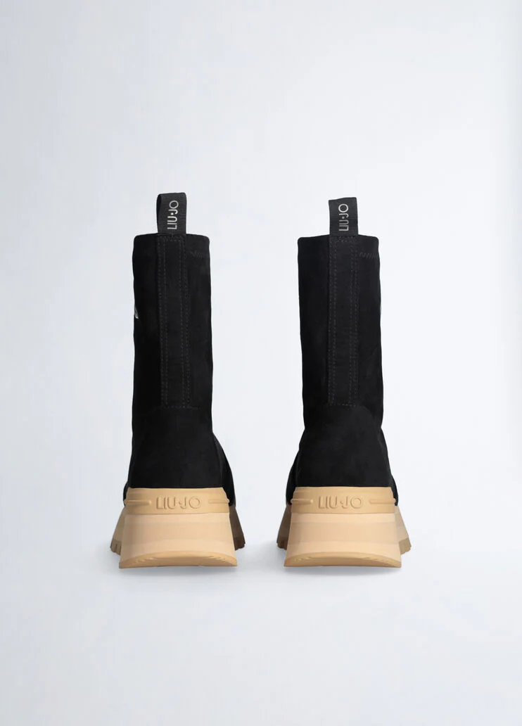 Black ankle boots with logo