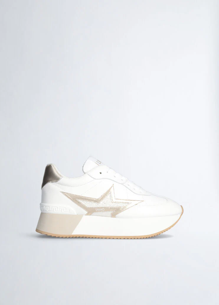 White sneakers in leather