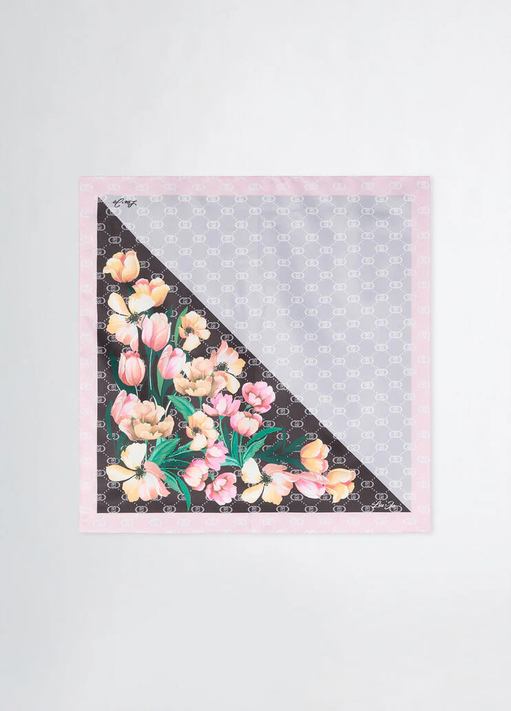 Grey foulard with floral corner
