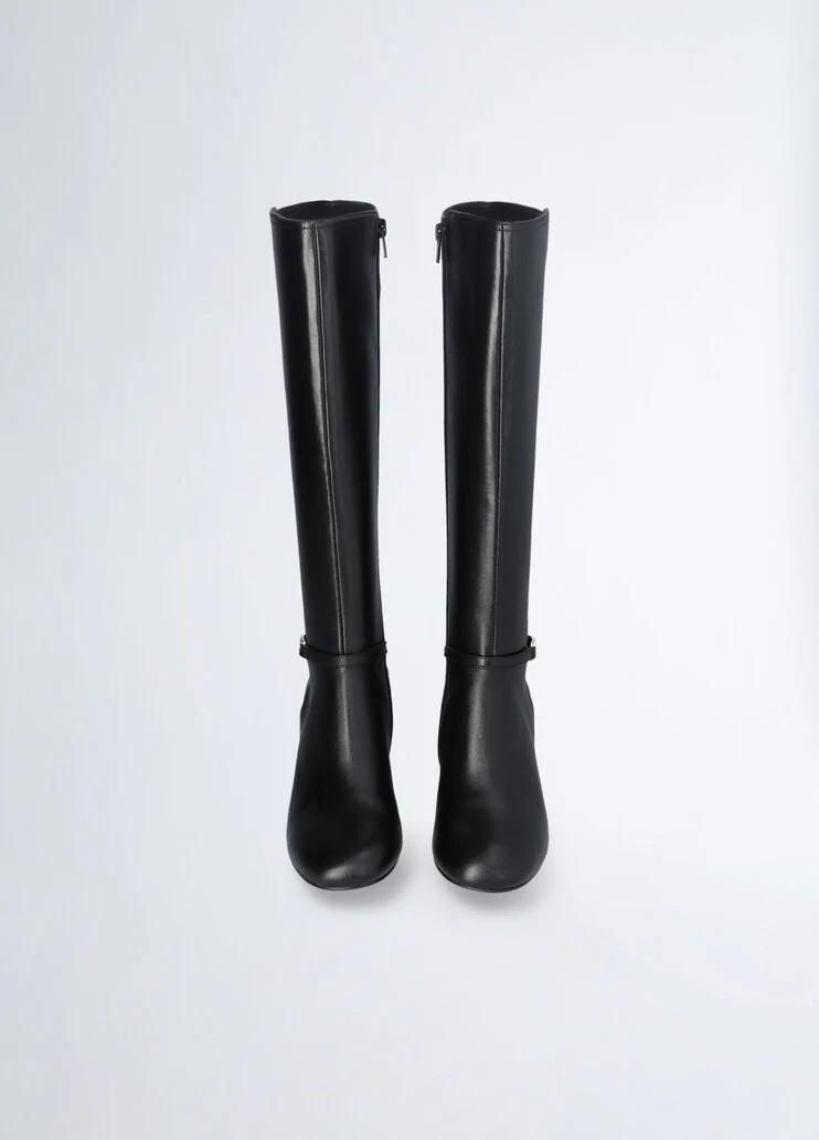 Knee-high leather boots