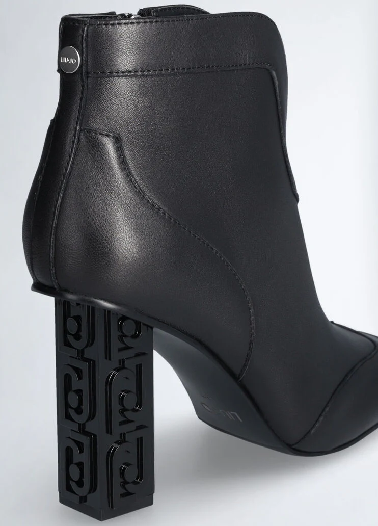 Black ankle boots with heel