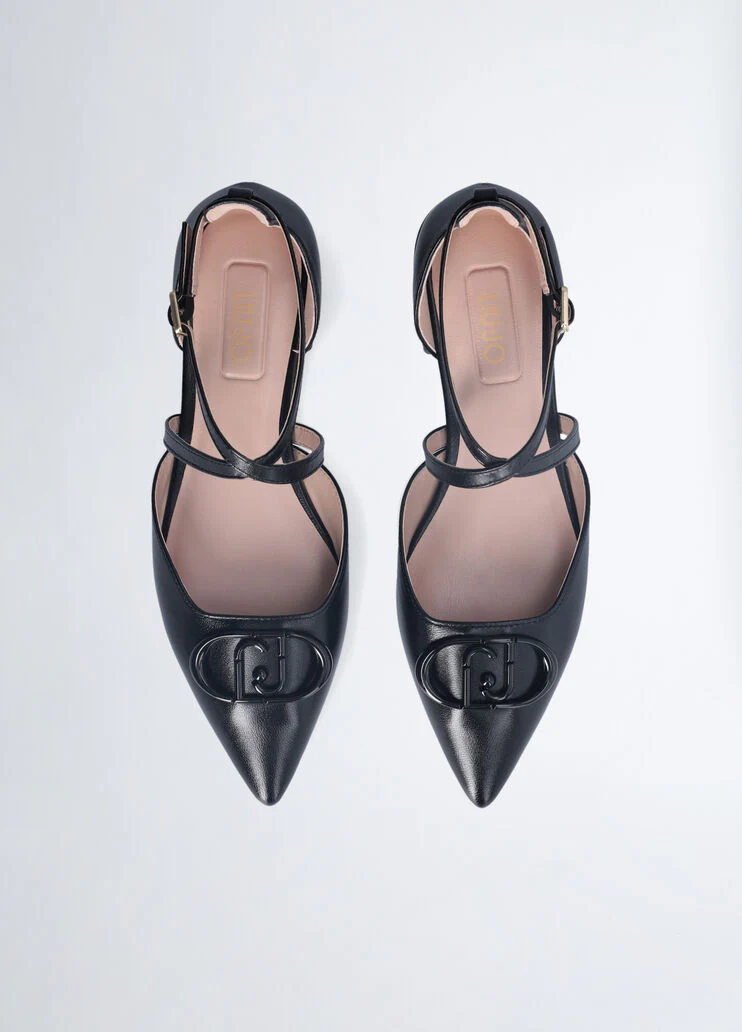 Black ballet flats with maxi-logo