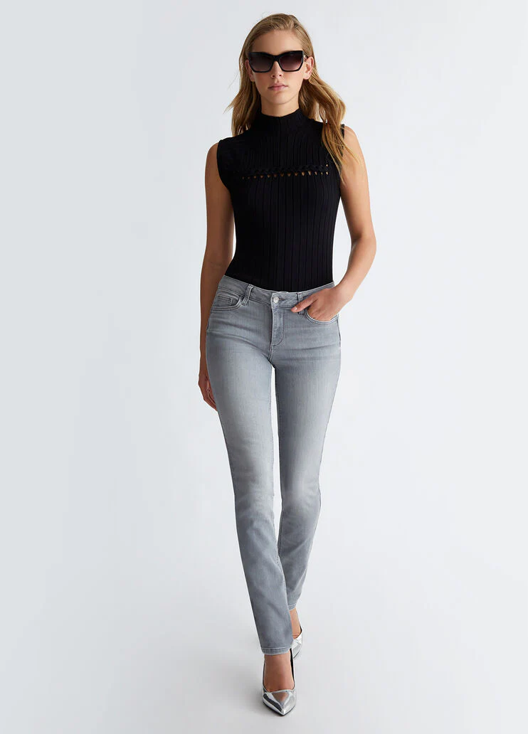 Bottom-Up slim-fit jeans